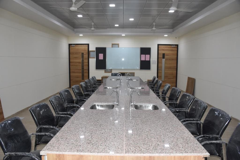 MIT Civil Engineering Institute Interior Project | Trance